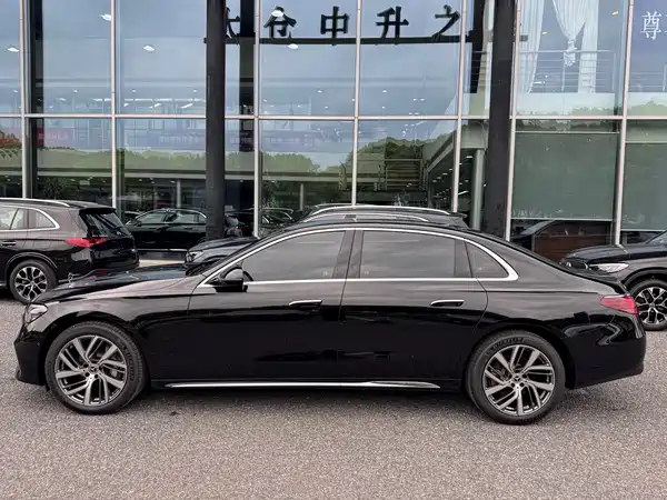 Mercedes-Benz E-Class 2026