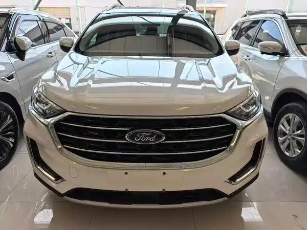 Ford Edge 2022