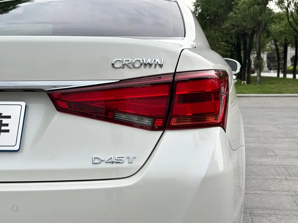 Toyota Crown 2019 — фото 14