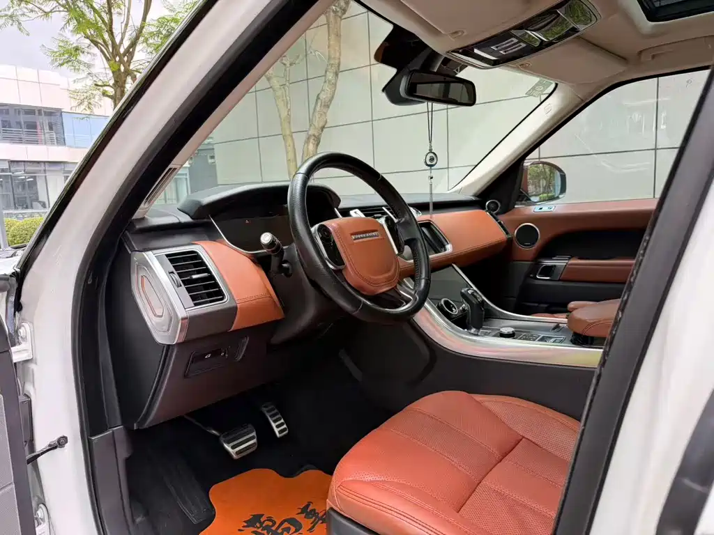 Land Rover Range Rover Sport 2015 — фото 4