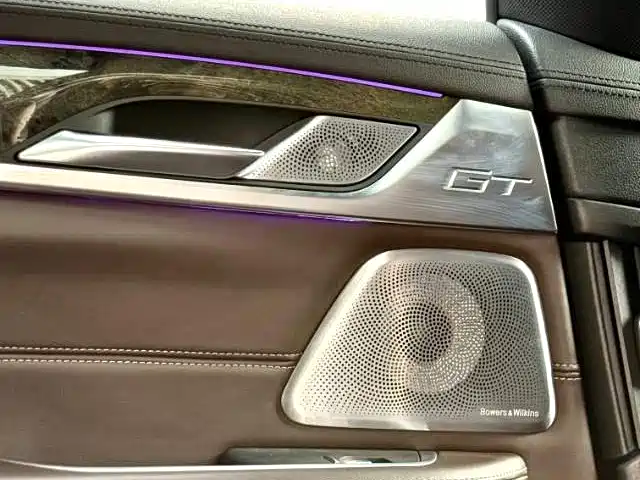 BMW 6 Series GT 2019 — фото 7