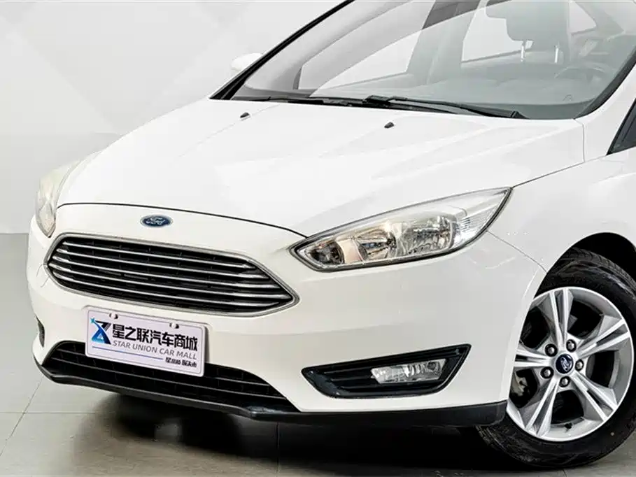 Ford Focus 2016 — фото 2