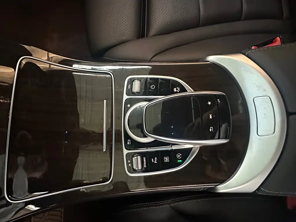 Mercedes-Benz GLC 2019 — фото 12