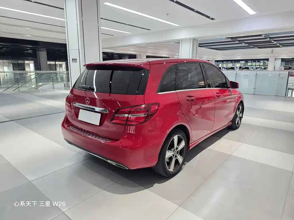 Mercedes-Benz B-Class 2019 — фото 18