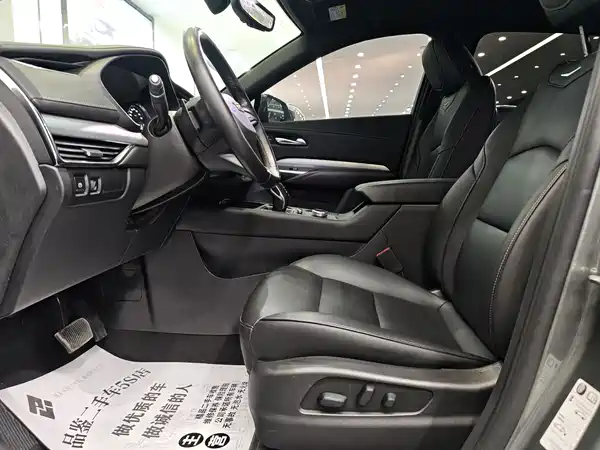 Cadillac XT4 2018