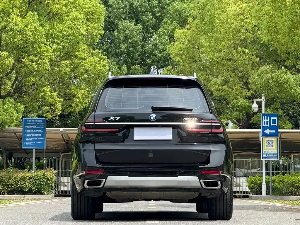 BMW X7 2023 — фото 5