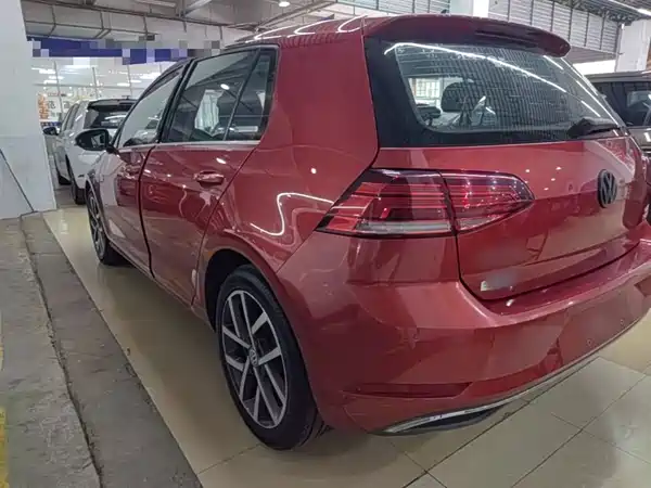 Volkswagen Golf 2020
