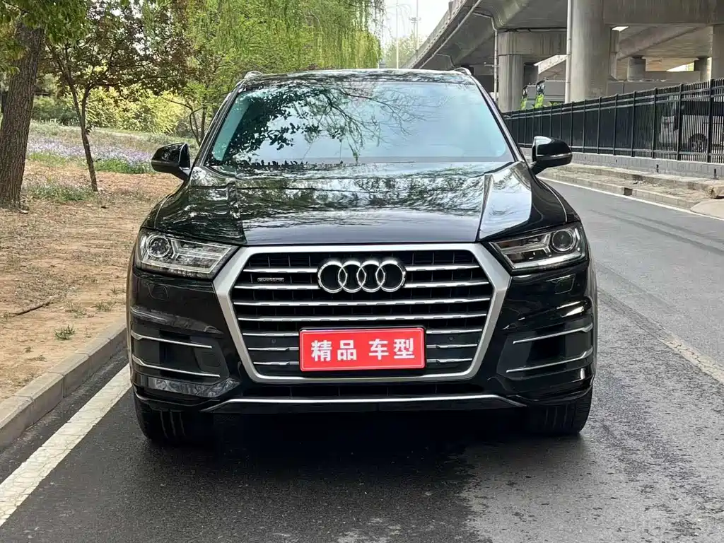 Audi Q7 2016 — фото 2