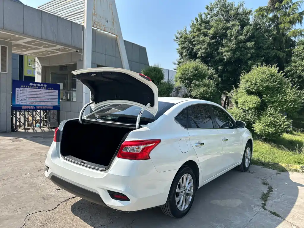 Nissan Sylphy 2019 — фото 20