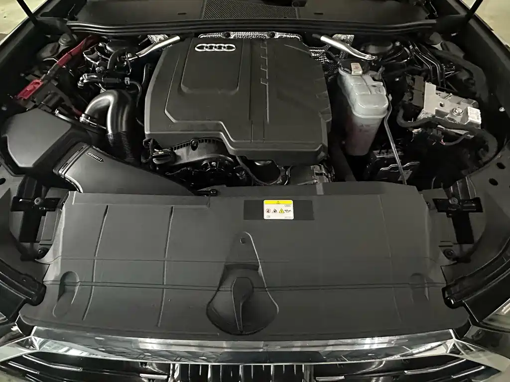 Audi A6L 2023 — фото 17