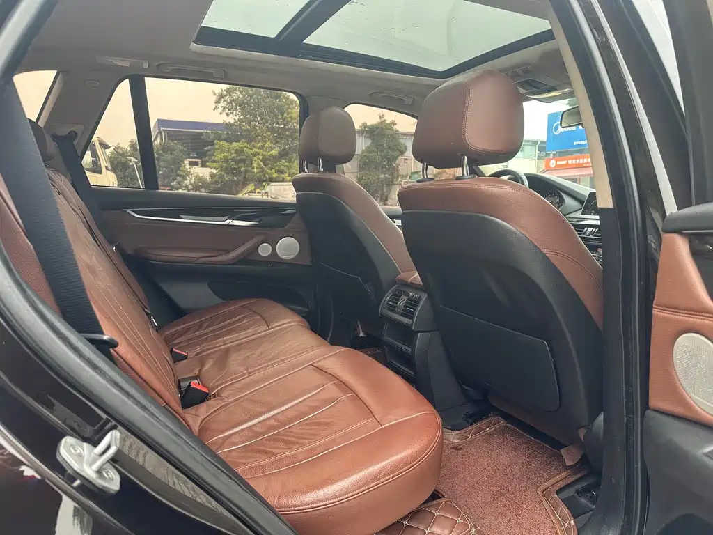 BMW X5 2015 — фото 14