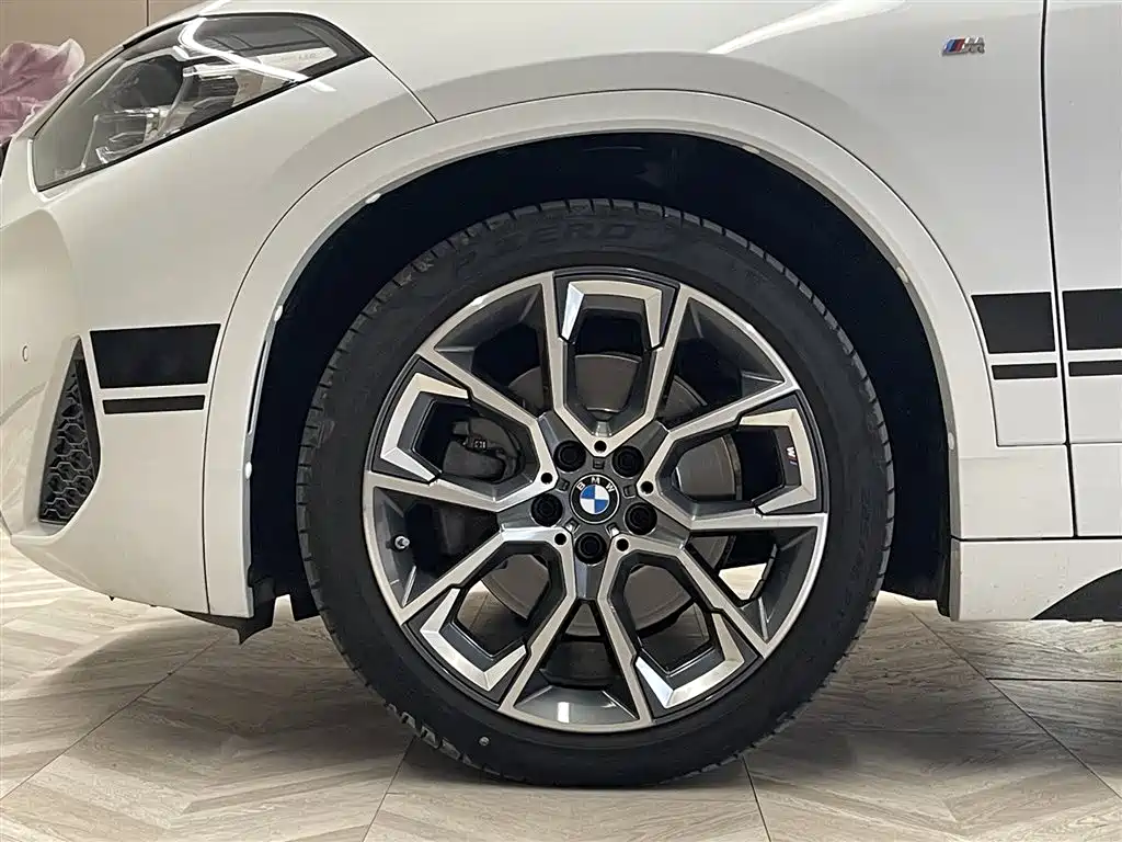 BMW X2 2022 — фото 11
