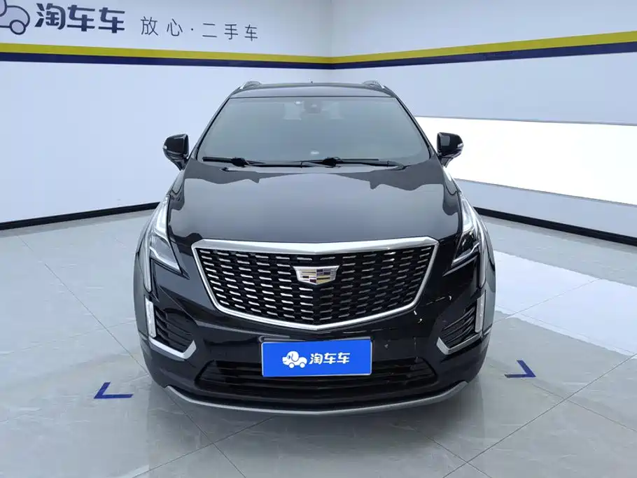 Cadillac XT5 2019 — фото 2
