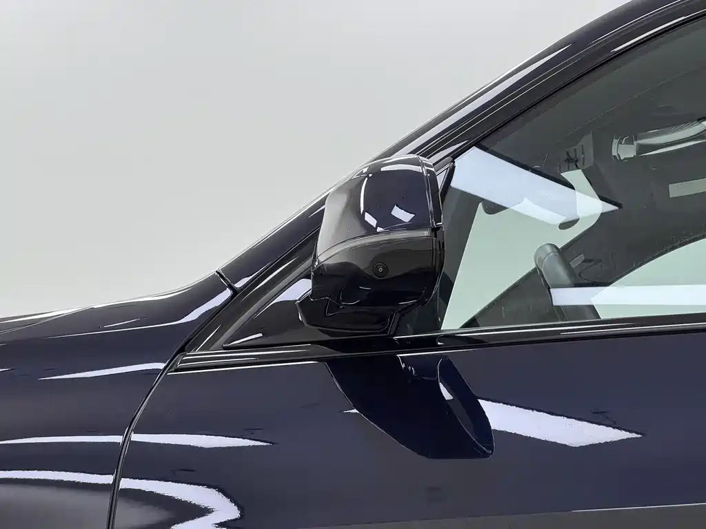 BMW X5 2025 — фото 10