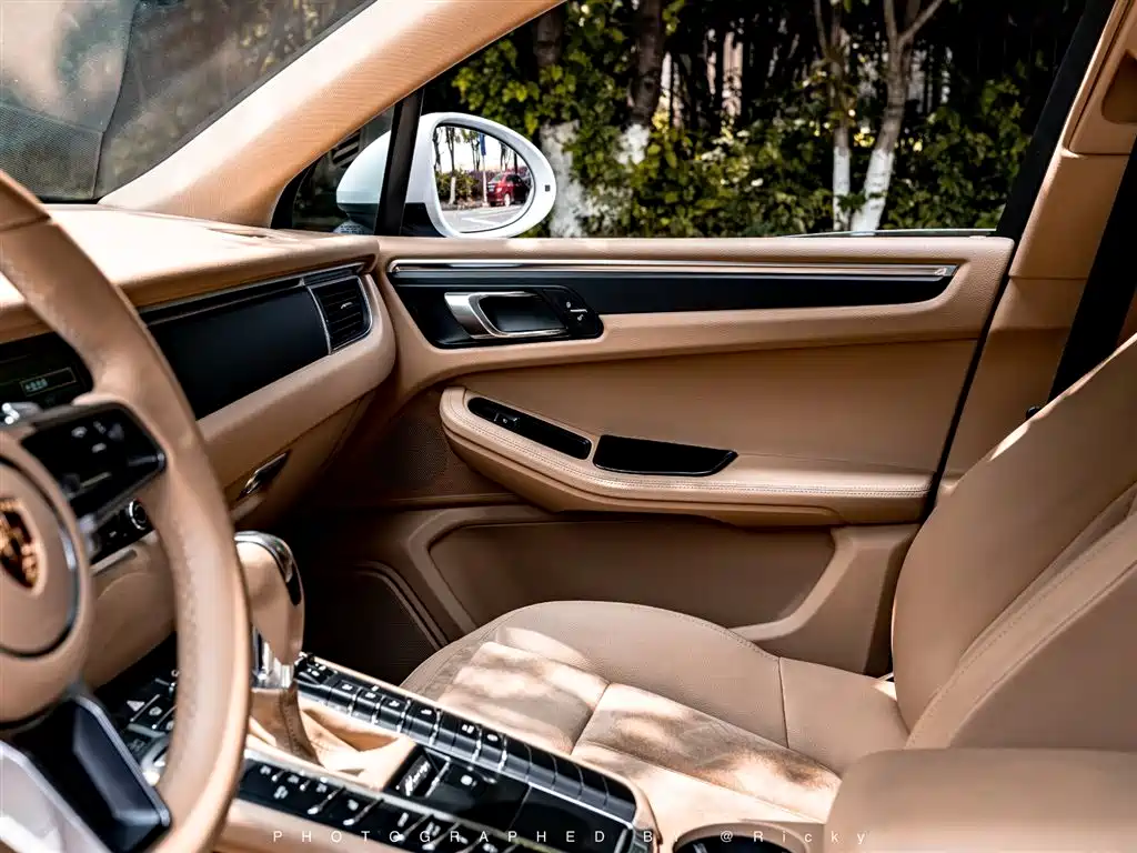 Porsche Macan 2014 — фото 10