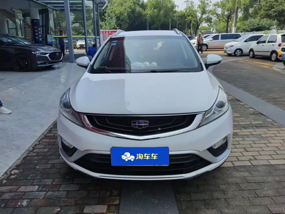 Geely Emgrand GS 2017