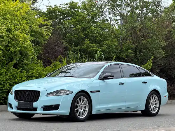 Jaguar XJ 2017