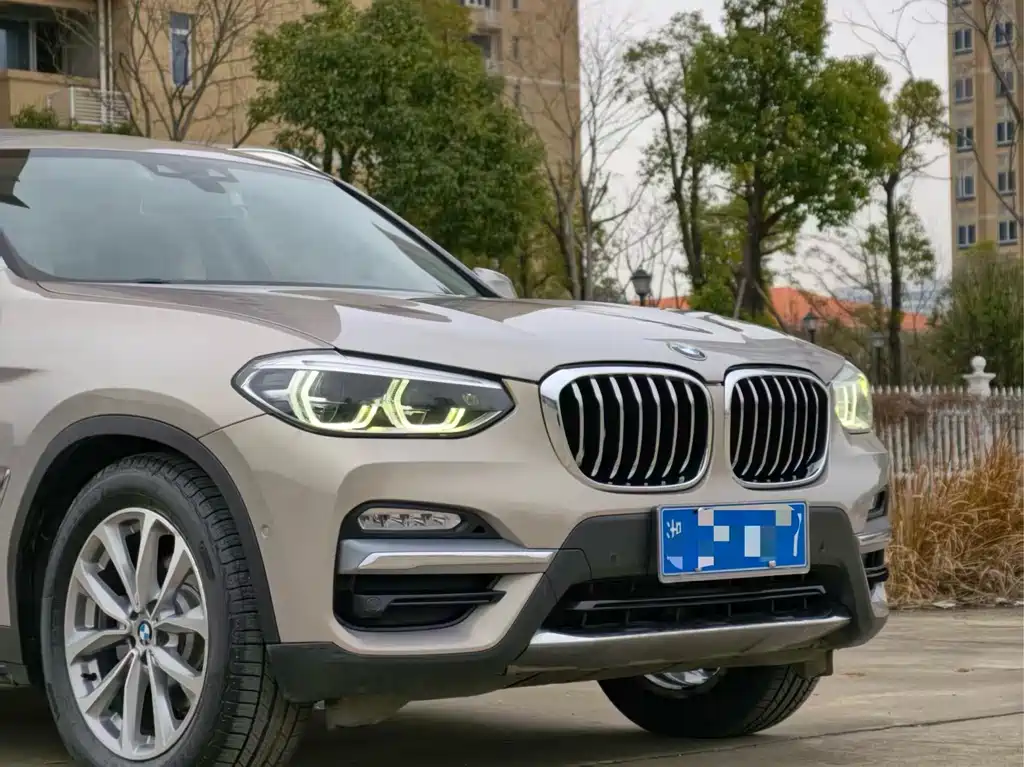 BMW X3 2018 — фото 8