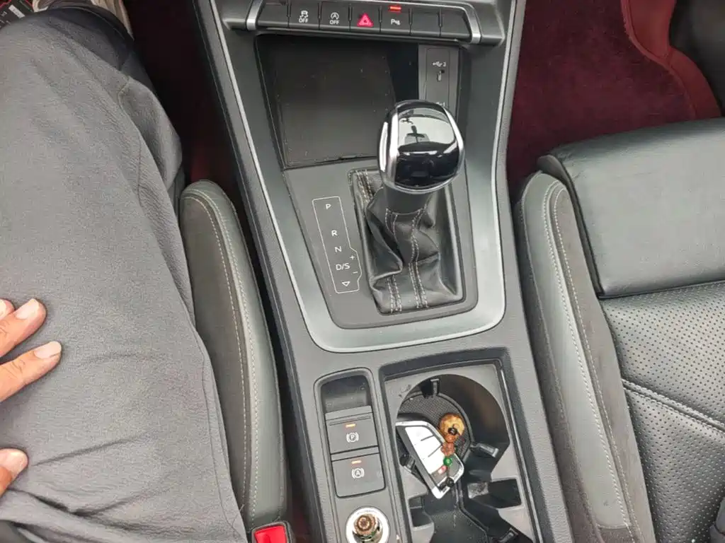 Audi Q3 Sportback 2020 — фото 14