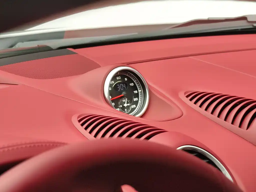Porsche 718 2025 — фото 12