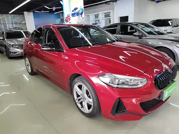 BMW 1 Series 2021