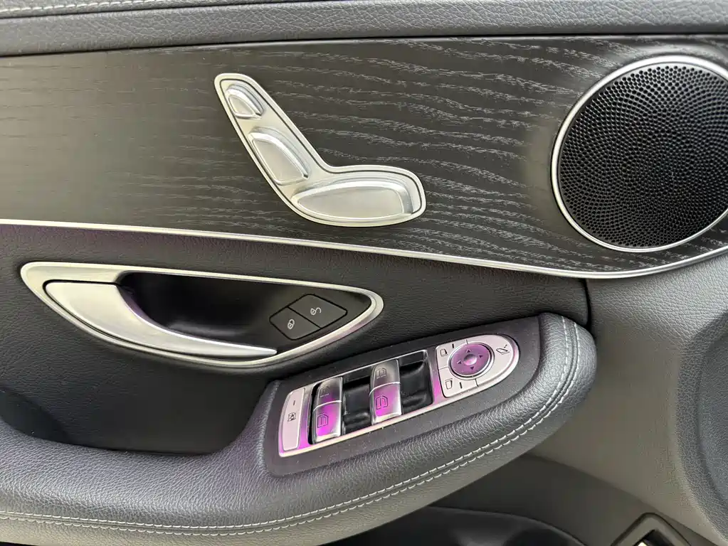 Mercedes-Benz C-Class 2021 — фото 6
