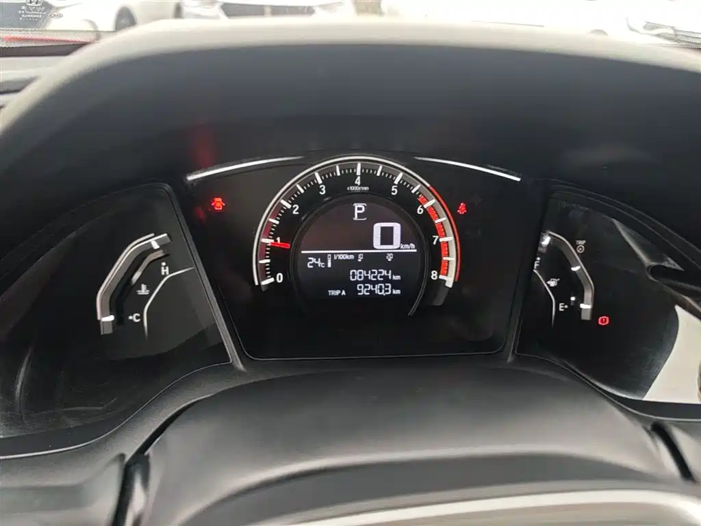 Honda Civic 2017 — фото 12