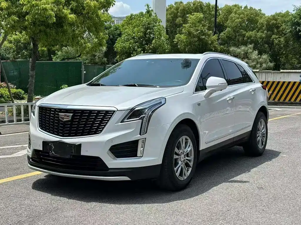 Cadillac XT5 2020 — фото 2