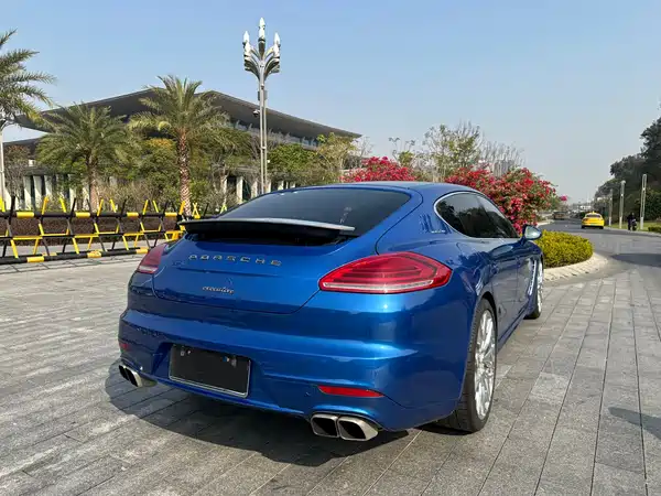 Porsche Panamera 2014