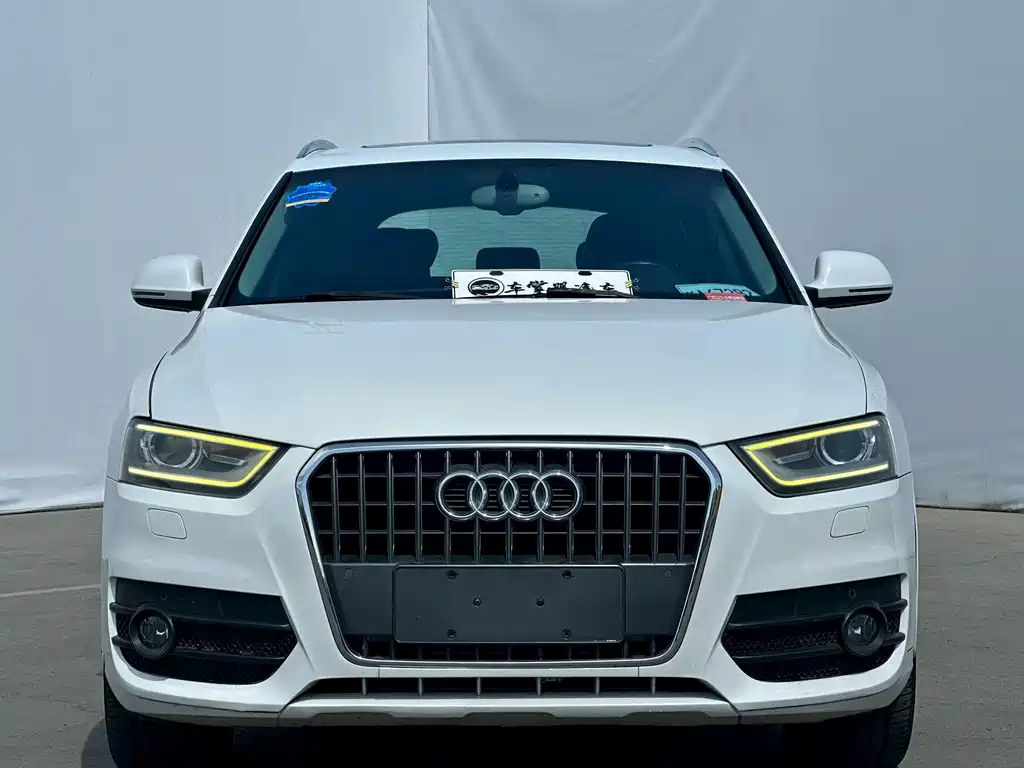 Audi Q3 2015 — фото 2