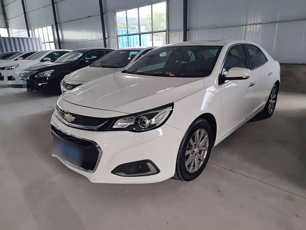 Chevrolet Malibu 2018 — фото 1
