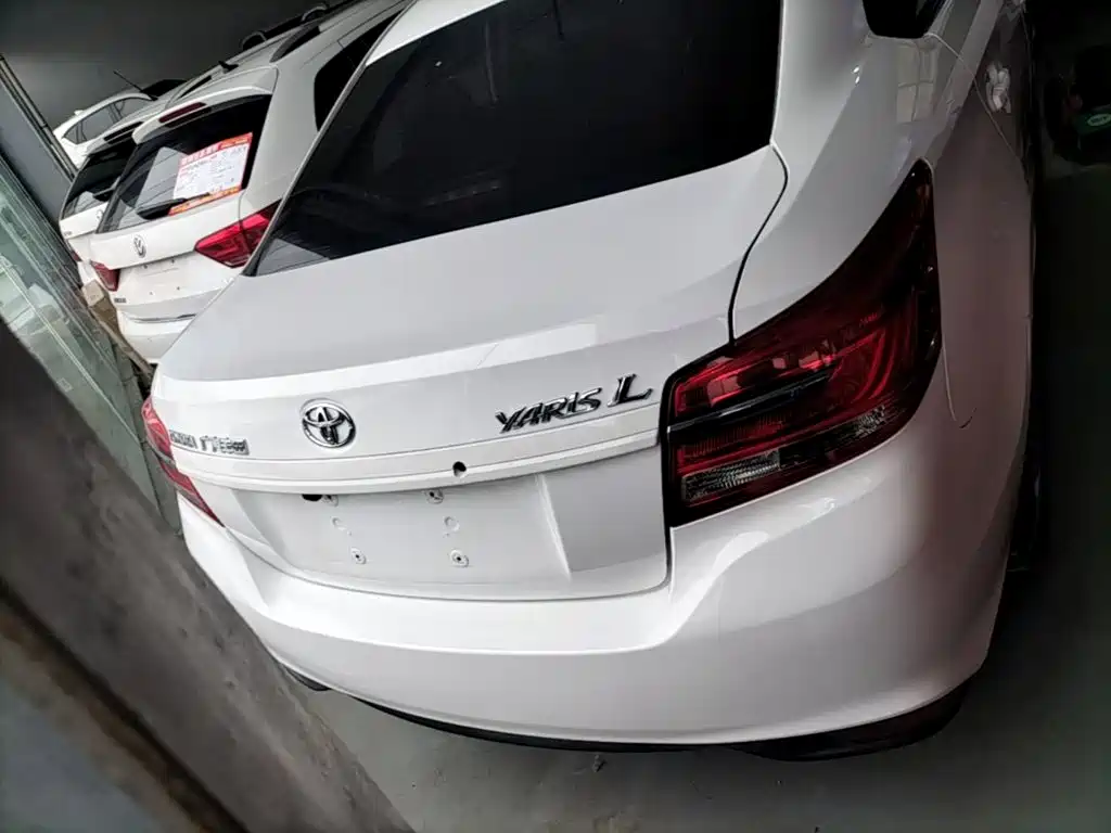 Toyota Yaris L 2019