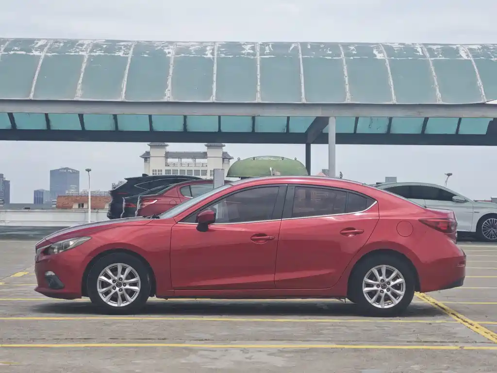 Mazda 3 Angkesela 2016