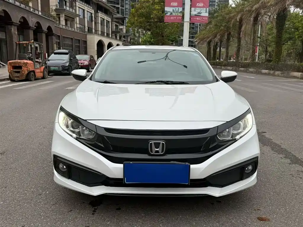 Honda Civic 2020 — фото 2
