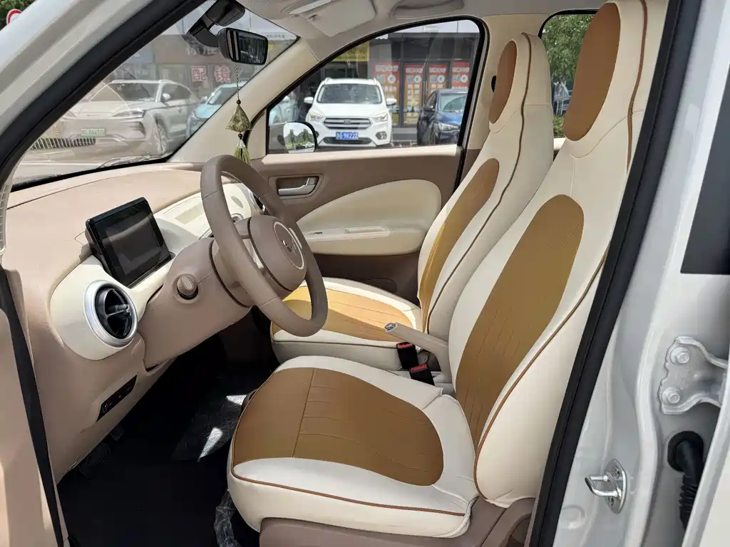 Wuling Hongguang MINIEV 2025