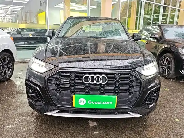 Audi Q5L 2025