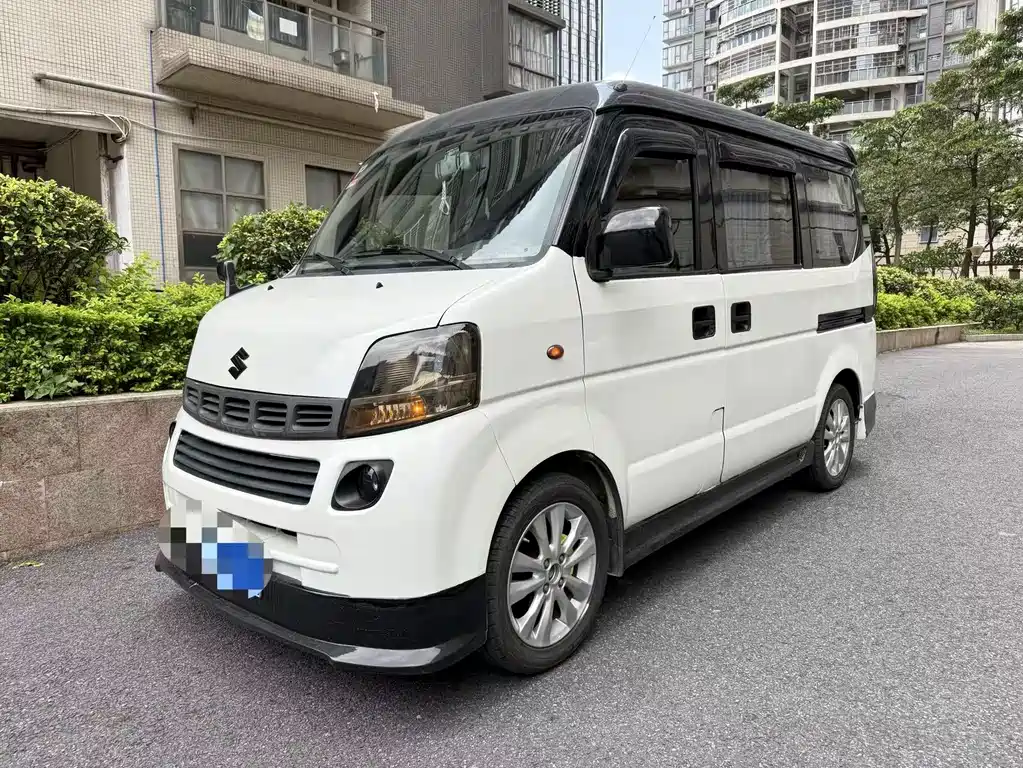 Suzuki Landi 2014 — фото 1