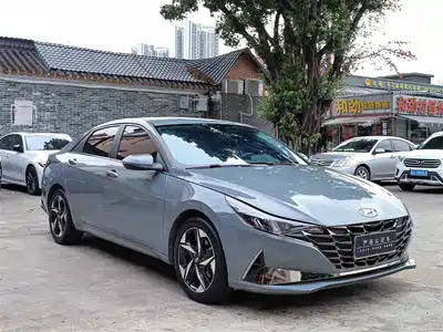 Hyundai Elantra 2021