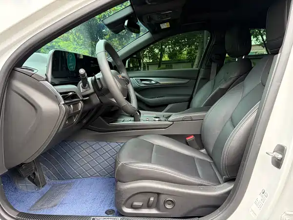 Cadillac CT5 2024
