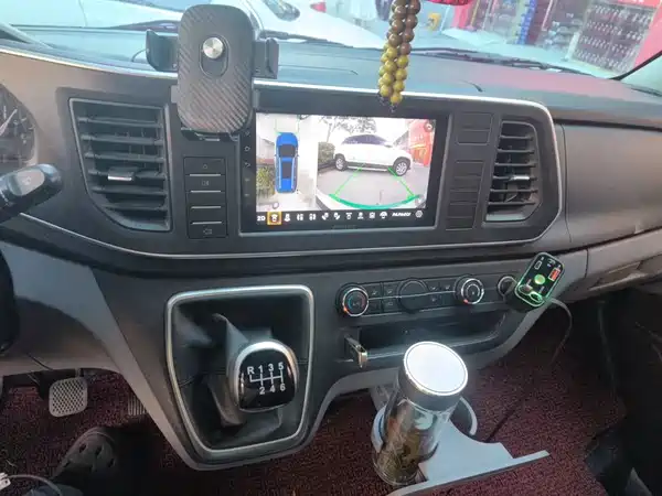 Maxus V80 2024