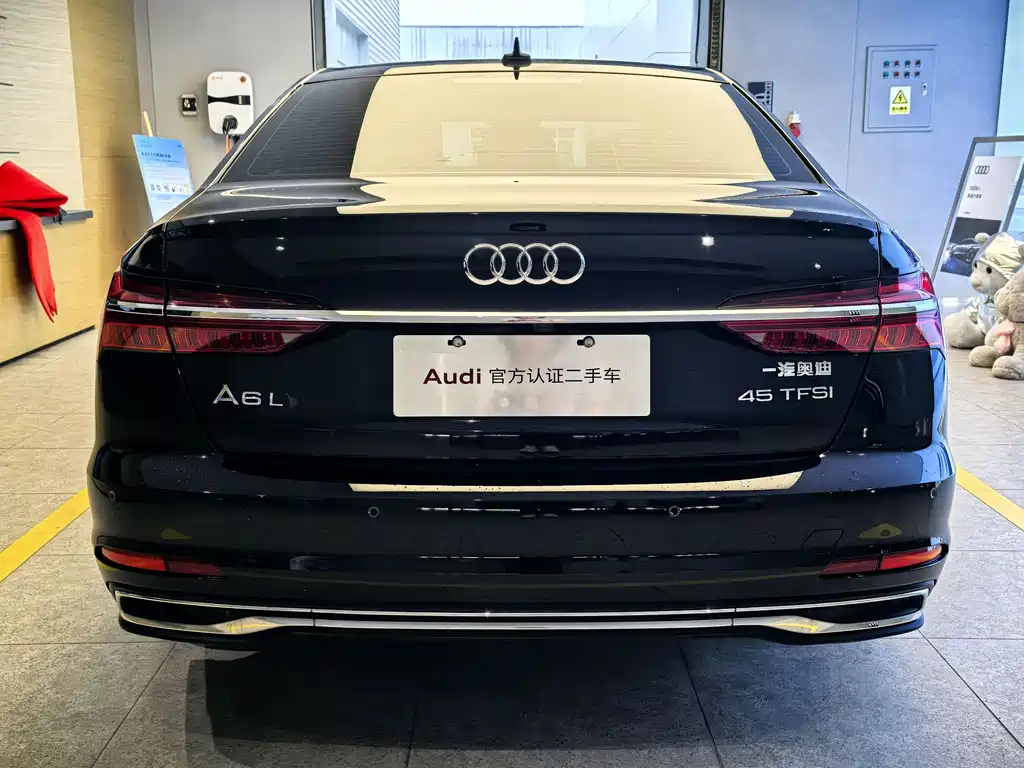 Audi A6L 2023 — фото 6