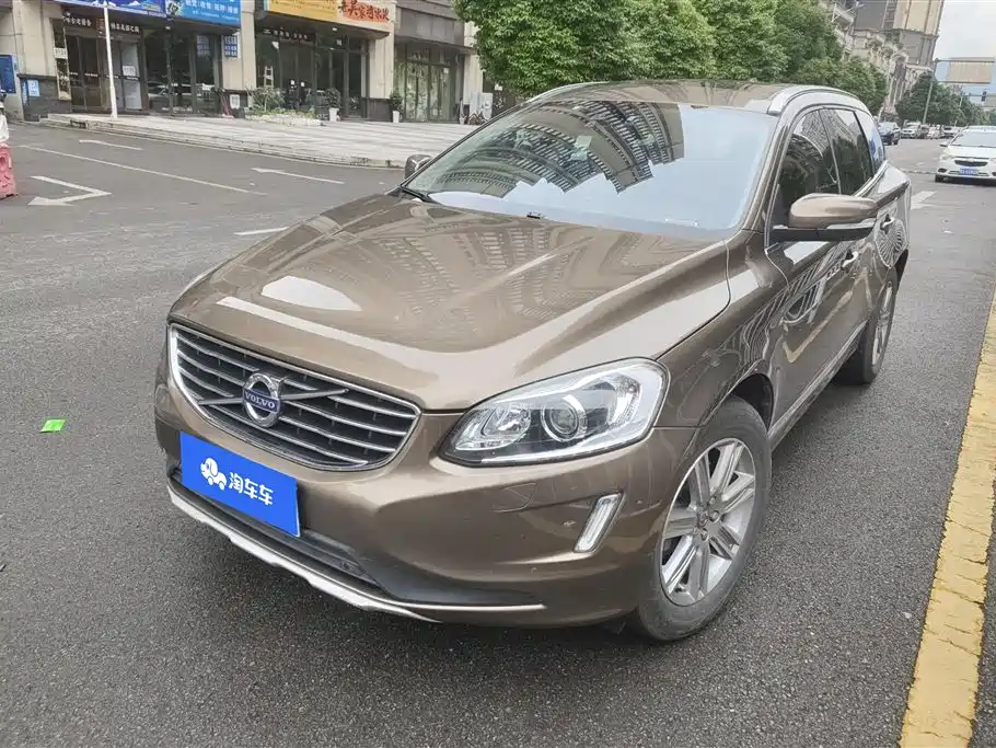 Volvo XC60 2016 — фото 1