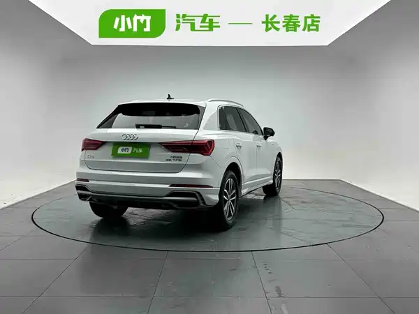 Audi Q3 2022