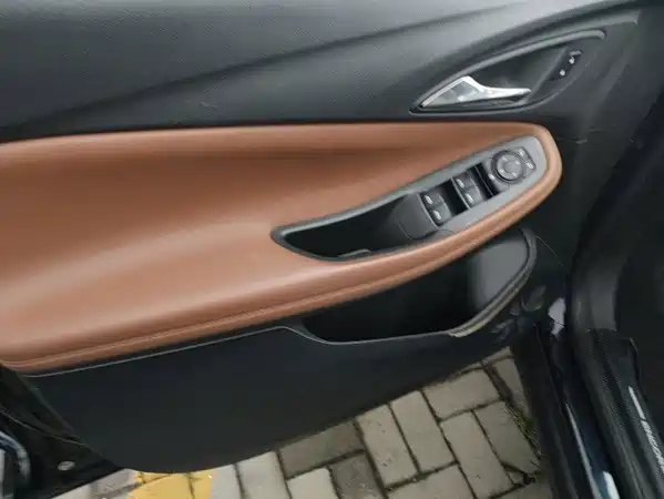 Buick Encore GX 2020
