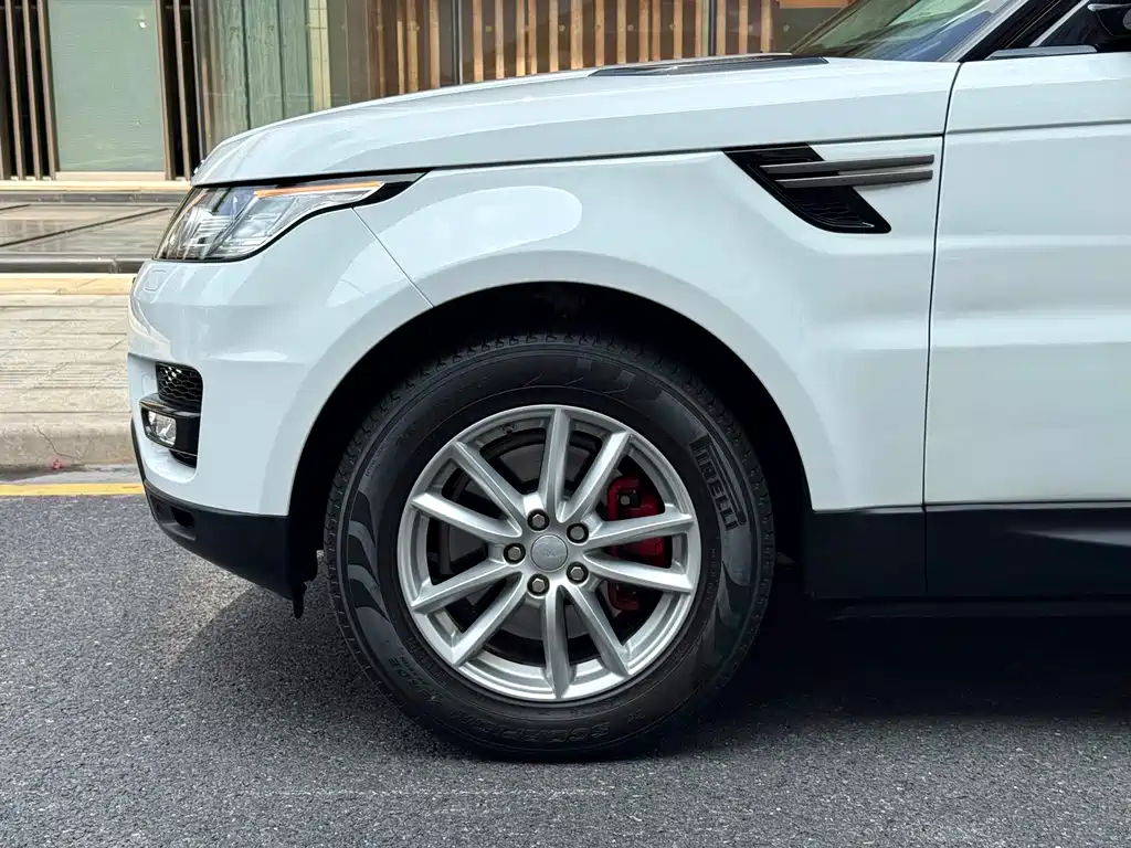 Land Rover Sport 2018 — фото 12