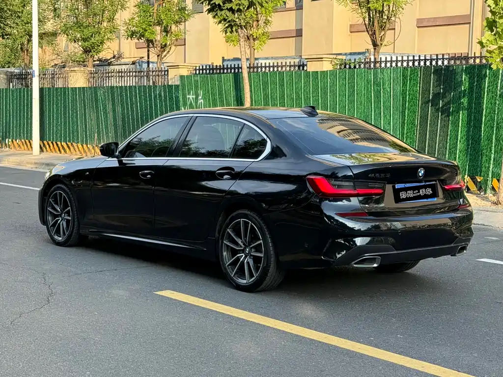 BMW 3 Series 2020