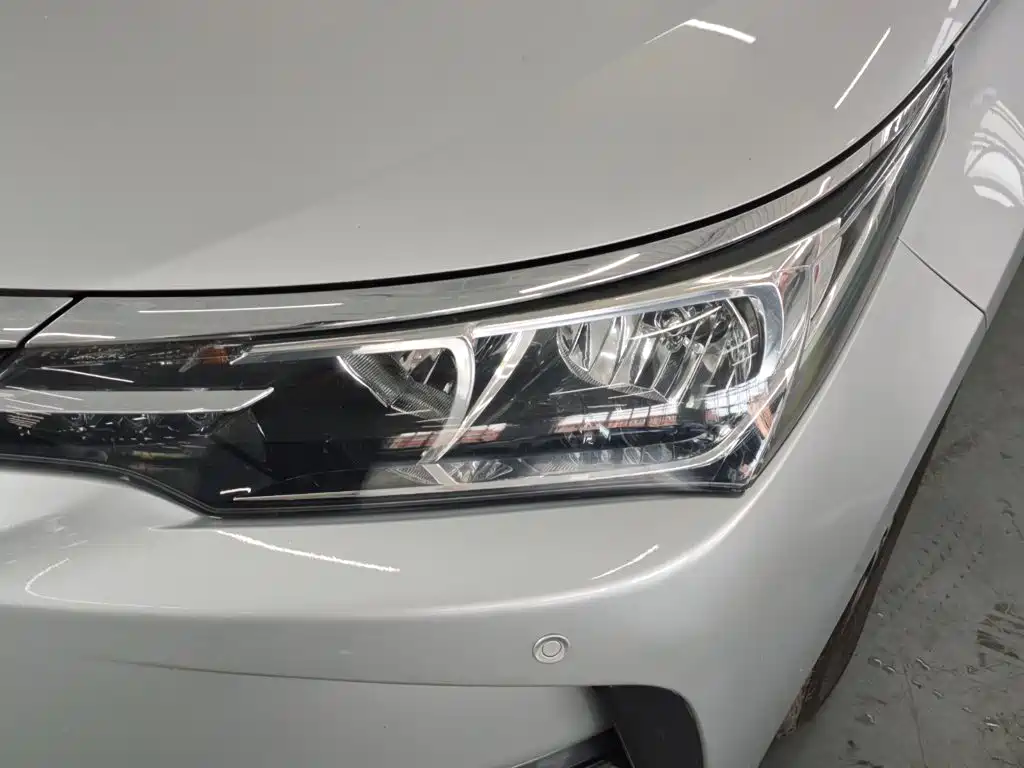 Toyota Corolla 2019 — фото 18