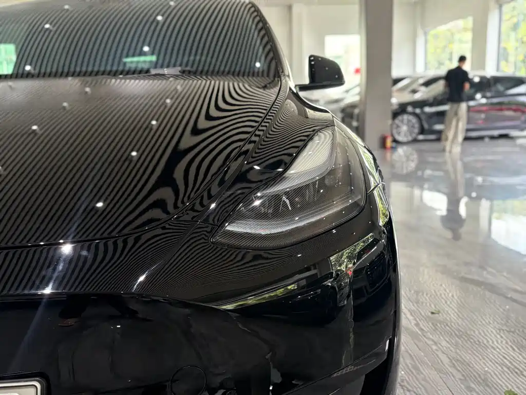 Tesla Model Y 2023 — фото 25