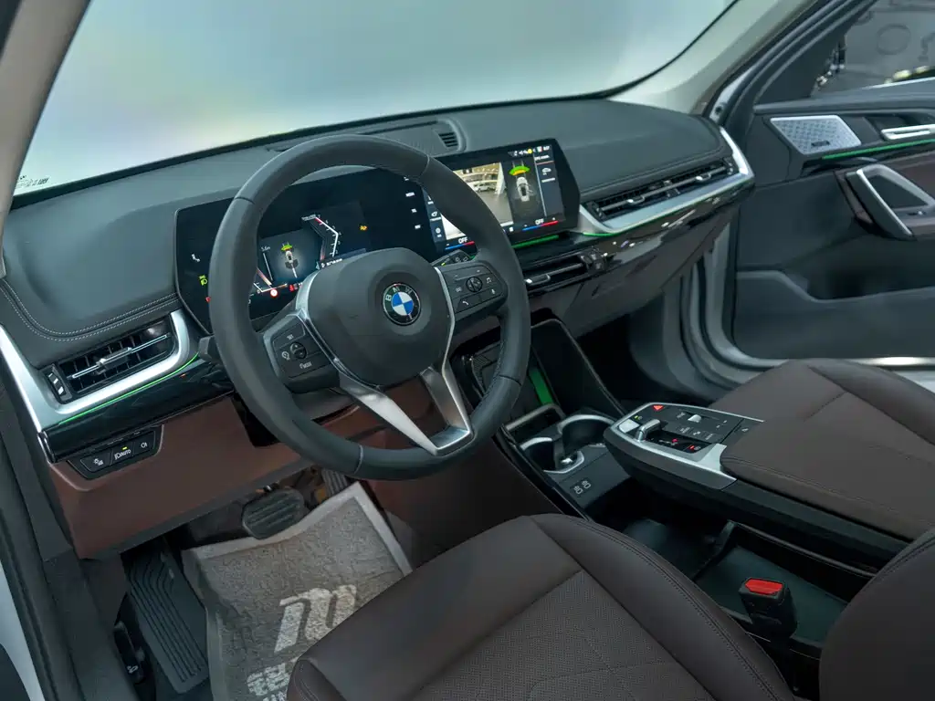 BMW X1 2025 — фото 9