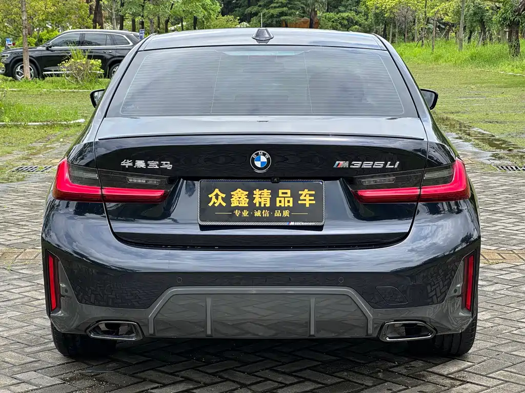BMW 3 Series 2024 — фото 15